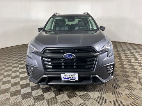Used 2023 Subaru Ascent Onyx Edition image 10