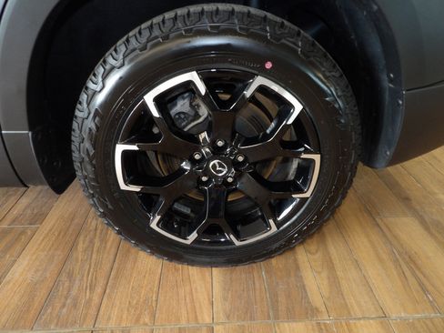 Certified 2025 MAZDA CX-50 Meridian Edition w/ Weather Package image 9