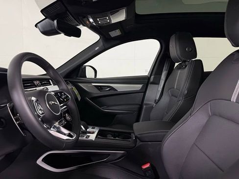 New 2026 Jaguar F-PACE R-Dynamic S image 6
