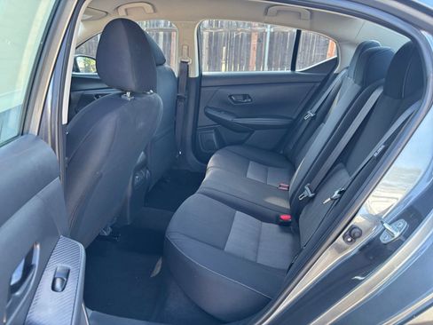 Used 2025 Nissan Sentra SV FWD image 24