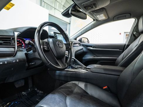 Used 2024 Toyota Camry XSE image 12