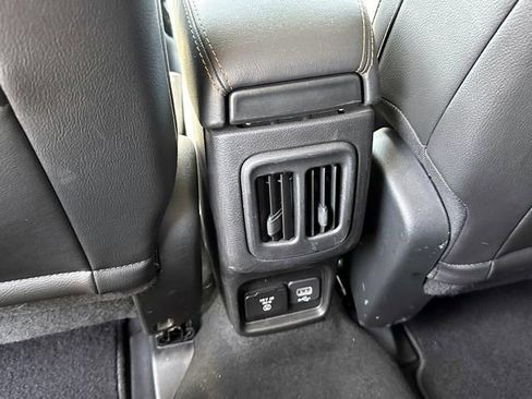 Used 2020 Jeep Compass Limited AWD/4WD image 12
