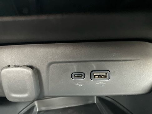 New 2026 Chevrolet Trax ACTIV w/ Sunroof Package FWD image 29