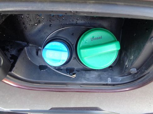 Used 2024 Chevrolet Silverado 2500 LT w/ Texas Edition image 26