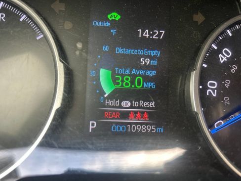 Used 2019 Toyota RAV4 LE AWD/4WD image 9