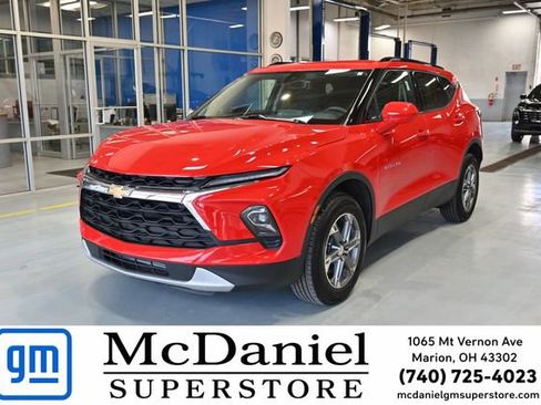 Used 2023 Chevrolet Blazer LT w/ Convenience Package FWD image 1