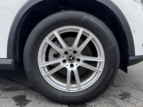 Certified 2023 Mercedes-Benz GLC 300 4MATIC image 11
