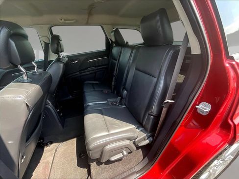 Used 2010 Dodge Journey R/T AWD/4WD image 21