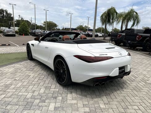 Certified 2024 Mercedes-Benz SL 43 AMG image 4