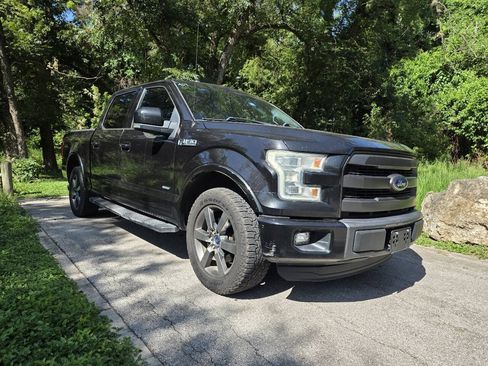 Used 2015 Ford F150 Lariat w/ Equipment Group 502A Luxury RWD image 2