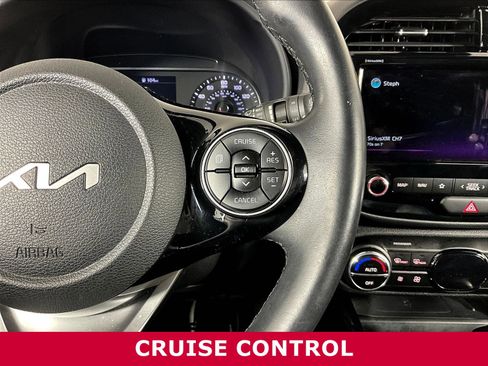 Certified 2022 Kia Soul GT-Line FWD image 11