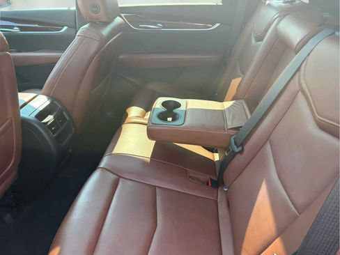 Used 2019 Cadillac XT5 Luxury AWD/4WD image 22