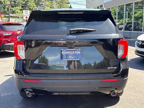 Used 2023 Ford Explorer ST-Line AWD/4WD image 4
