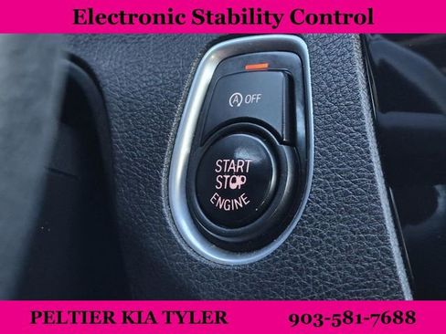 Used 2018 BMW 230i Convertible image 34