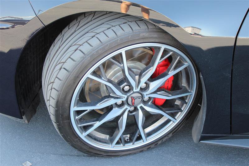 Used 2023 Chevrolet Corvette Stingray Premium Conv w/ Z51 Performance Package RWD image 29