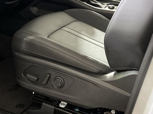 New 2026 Kia Sorento S image 12