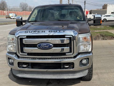 Used 2012 Ford F250 XLT w/ XLT Premium Pkg image 2