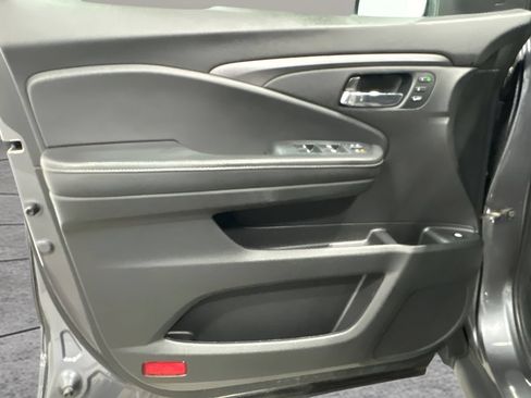 Used 2023 Honda Ridgeline RTL image 15