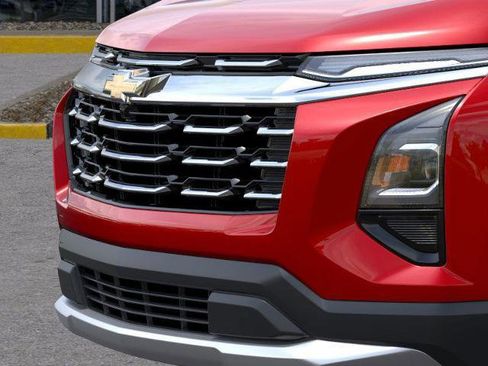 New 2026 Chevrolet Equinox LT image 13