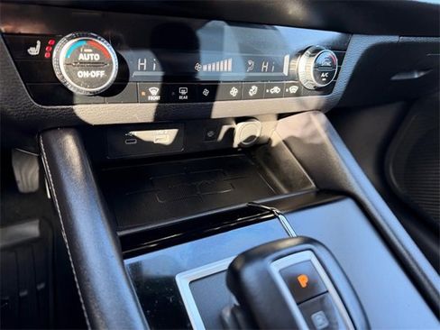 Used 2024 Mitsubishi Outlander SE image 18