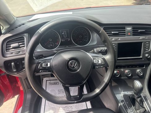 Used 2017 Volkswagen Golf Alltrack S AWD/4WD image 22