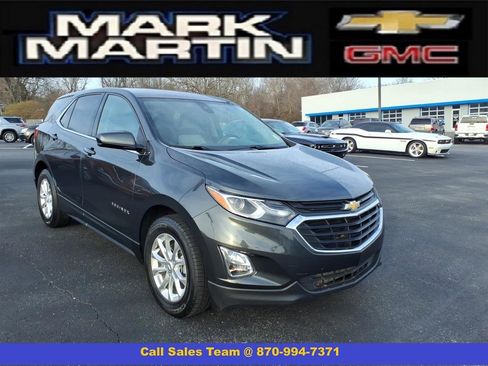 Used 2020 Chevrolet Equinox LT image 1