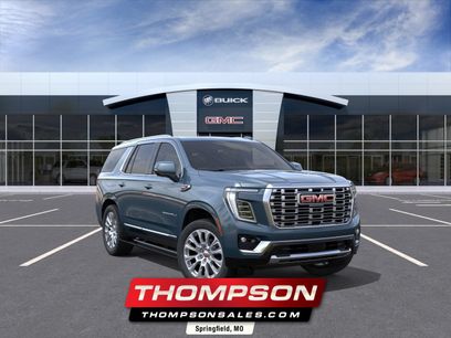 New 2026 GMC Yukon Denali w/ Sun & Power Step Package