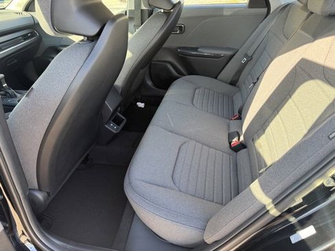 Certified 2025 Kia K4 EX image 11