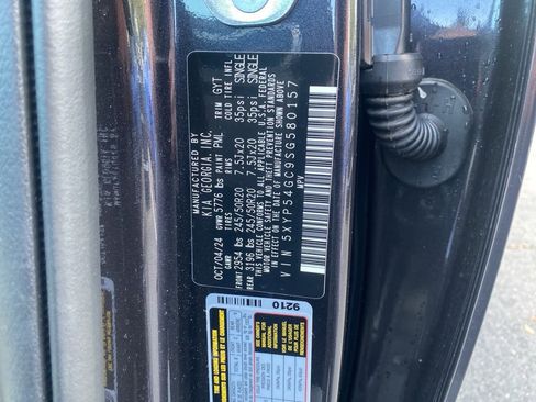 Used 2025 Kia Telluride SX image 30