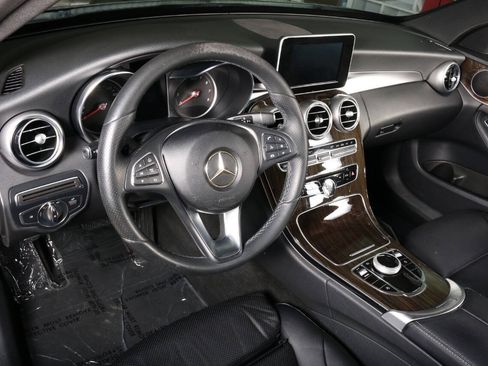 Used 2018 Mercedes-Benz C 300 Sedan image 3