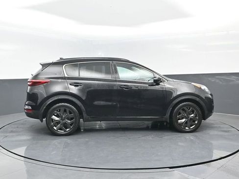 Used 2021 Kia Sportage S image 3