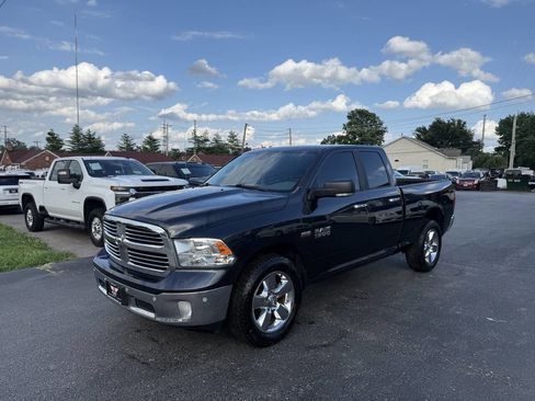 Used 2018 RAM 1500 Big Horn AWD/4WD image 3