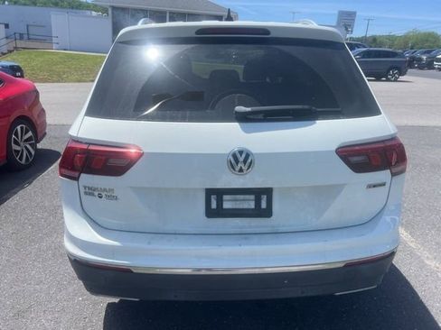 Used 2020 Volkswagen Tiguan SEL w/ 3rd Row Seat Package AWD/4WD image 3