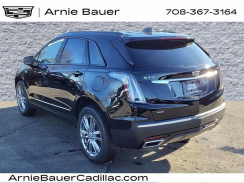 New 2025 Cadillac XT5 Sportv image 10