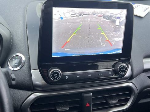 Used 2020 Ford EcoSport SE image 18
