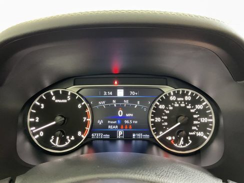 Used 2023 Nissan Altima 2.5 SV w/ SV Premium Package FWD image 27