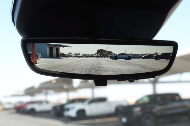 Used 2026 Cadillac Escalade V AWD/4WD image 39