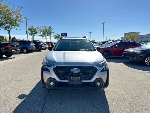 Certified 2025 Subaru Outback Onyx Edition image 16