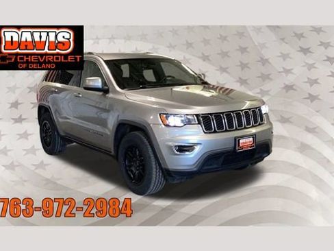 Used 2018 Jeep Grand Cherokee Laredo AWD/4WD image 1