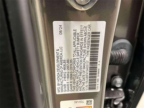 Used 2025 Acura TLX w/ Technology Package image 18