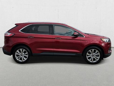 Used 2019 Ford Edge Titanium w/ Class II Trailer Tow Package image 4