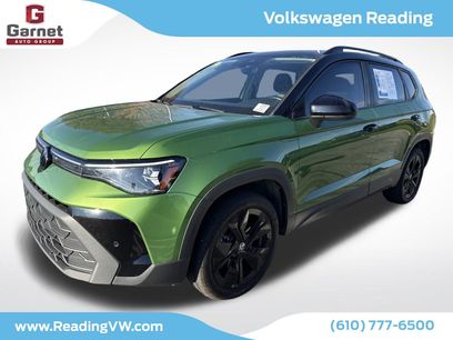 Used 2025 Volkswagen Taos SE