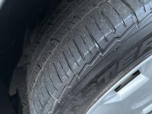 Used 2011 Nissan Cube 1.8 S w/ Interior Illumination Pkg image 10