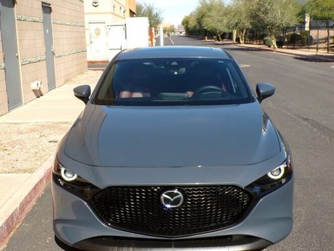 Used 2022 MAZDA MAZDA3 s image 2