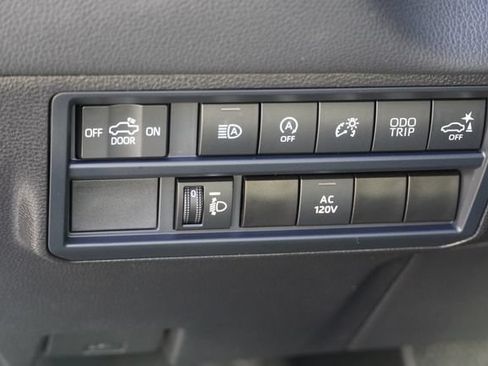 Used 2026 Toyota Tundra Limited w/ Power Package AWD/4WD image 22