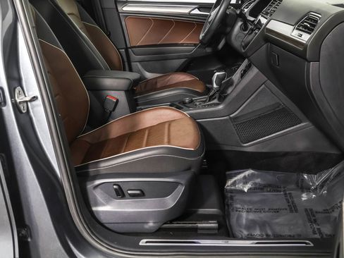 Used 2023 Volkswagen Tiguan SEL R-Line image 47