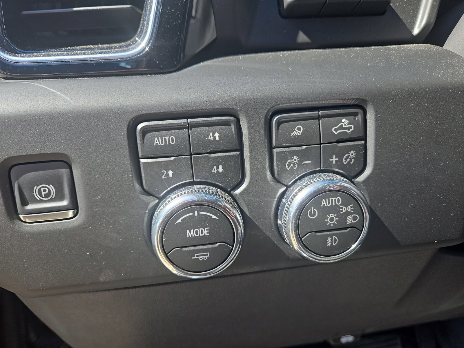 Used 2026 GMC Sierra 1500 Denali w/ Technology Package AWD/4WD image 15