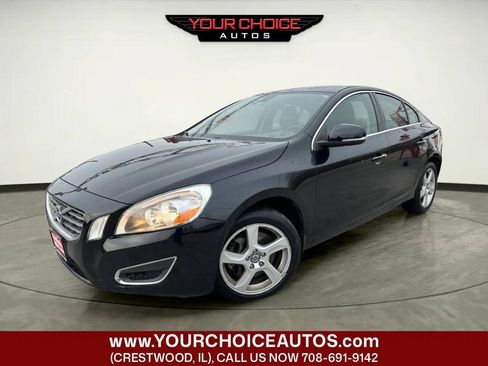 Used 2012 Volvo S60 T5 FWD image 1