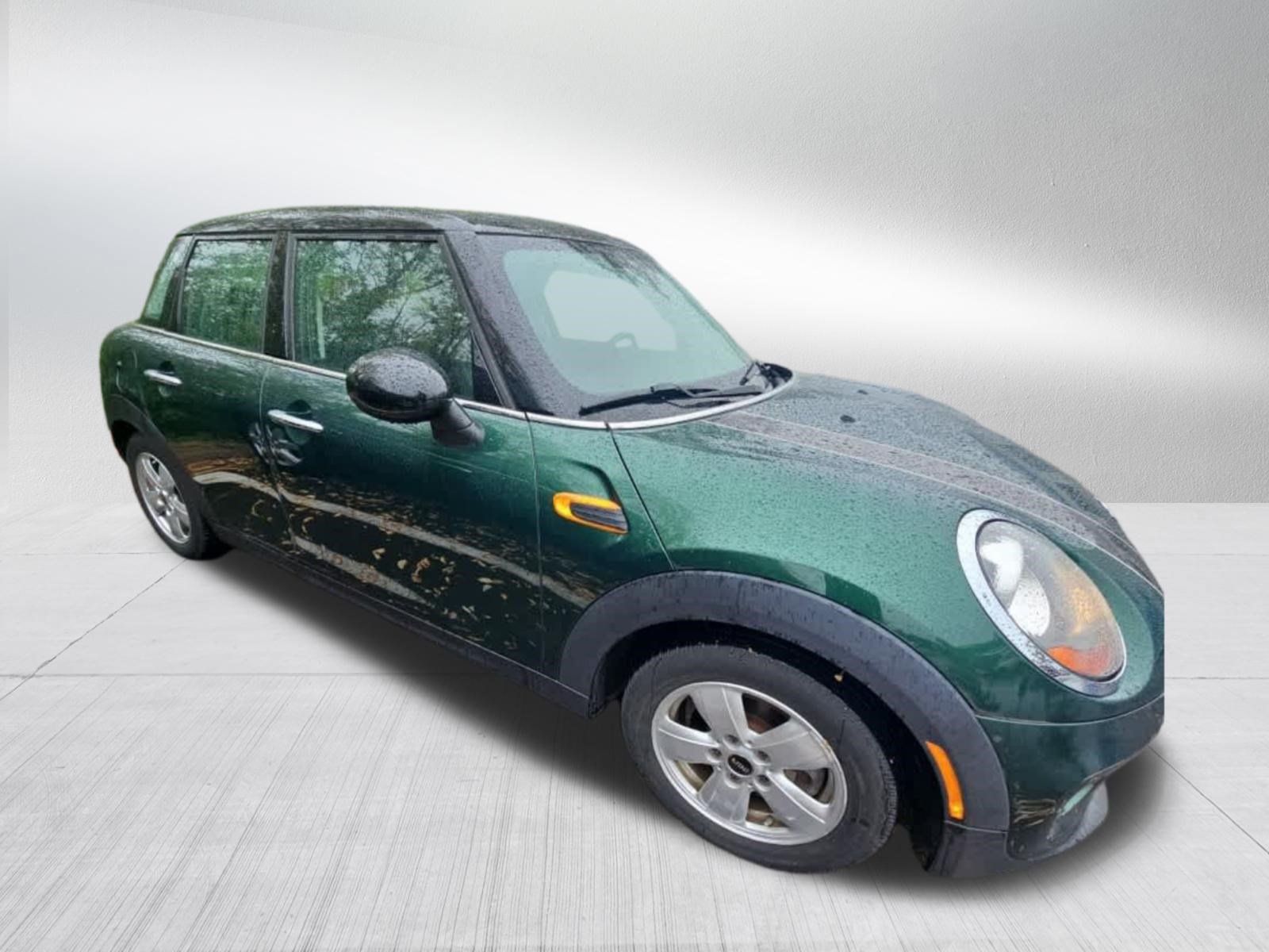 Used 2016 MINI Cooper 4-Door Hardtop FWD image 3