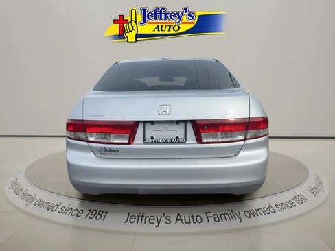 Used 2004 Honda Accord EX image 6